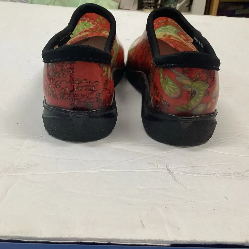 sloggers sz 7 red paisley floral garden waterproof slip resistant ( modified)